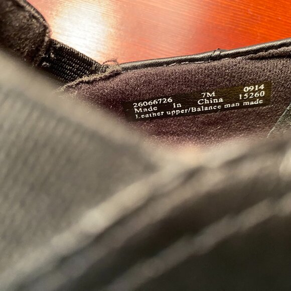 Clarks Women's Grasp Chime Leather Loafer Slip Resistant - Size 7 - Picture 8 of 8